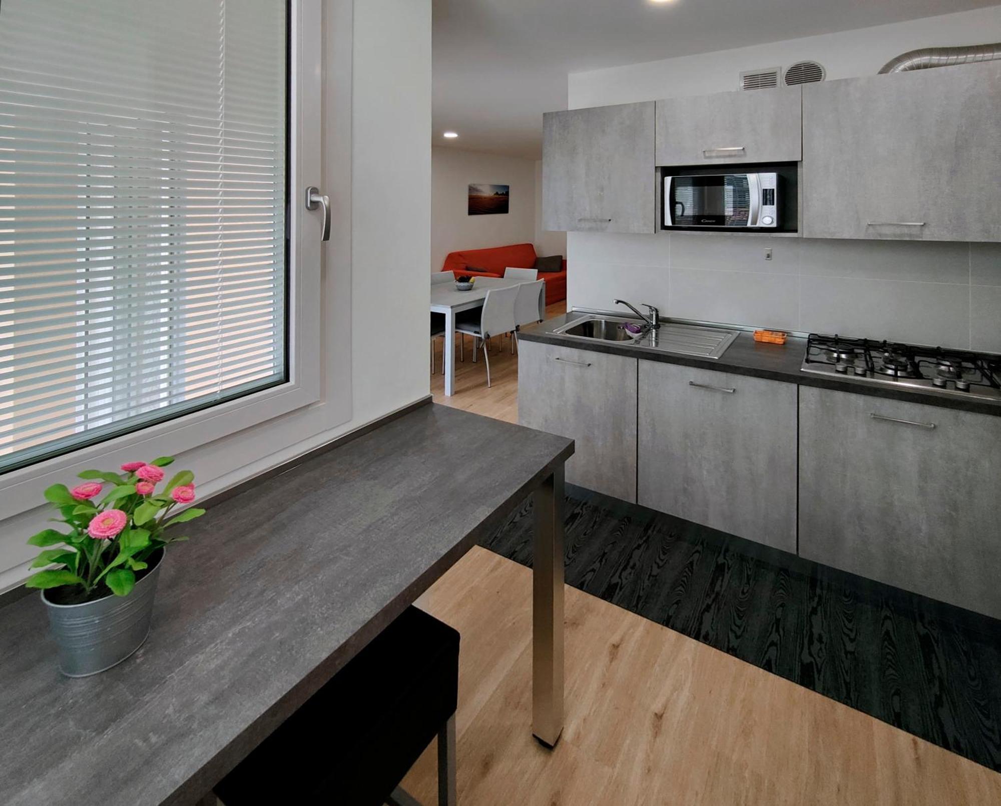 Casa Bivi 2 Lägenhet Lignano Sabbiadoro Exteriör bild
